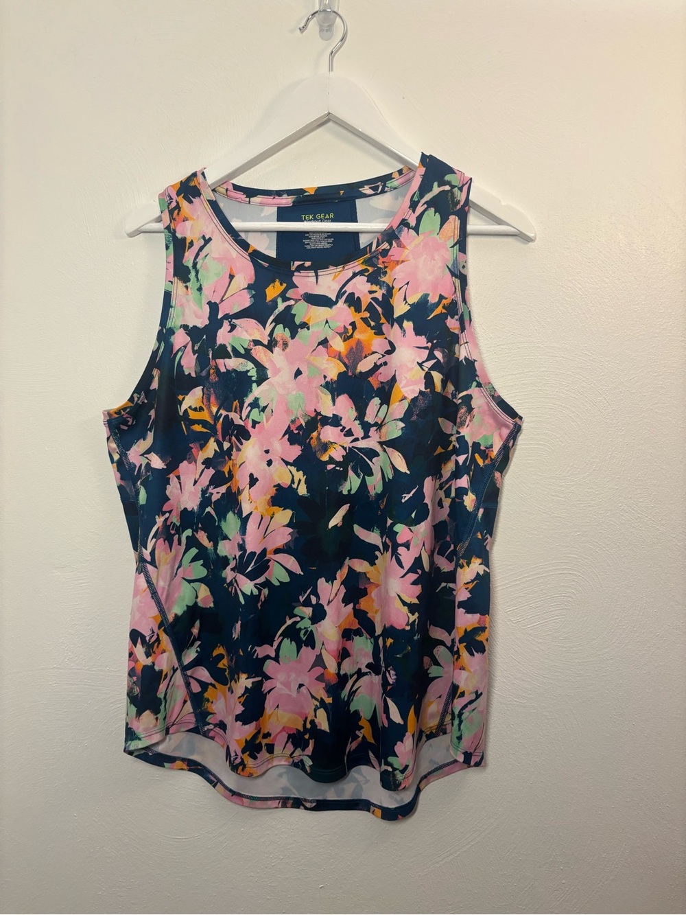 Tek Gear Floral Athletic Tank Top Size XL